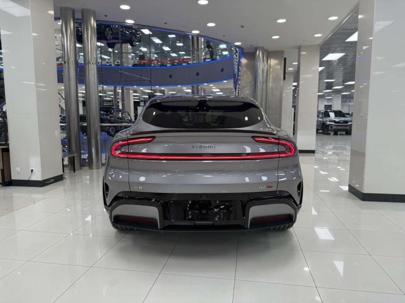 Xiaomi YU 7 1 поколение AT 4WD (690 л.с.)