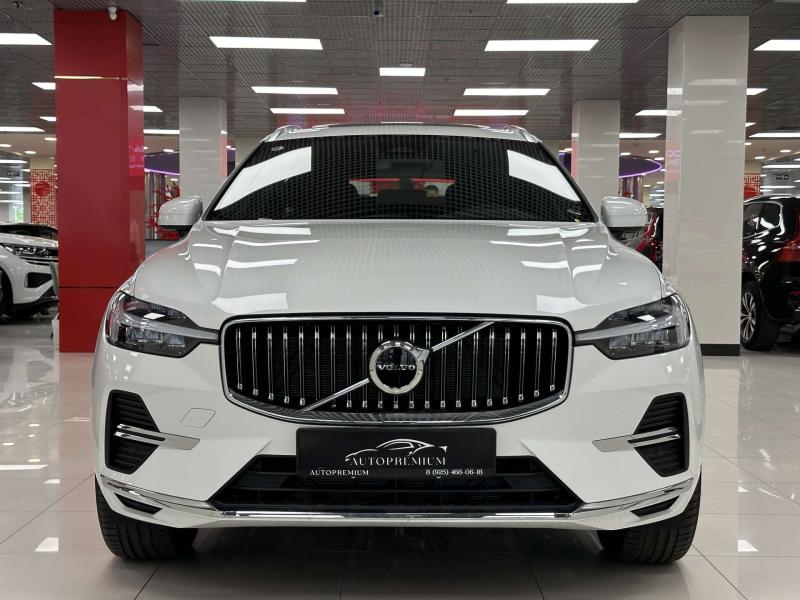 Volvo XC60 2 поколение [рестайлинг] 2.0 AT (250 л.с.)