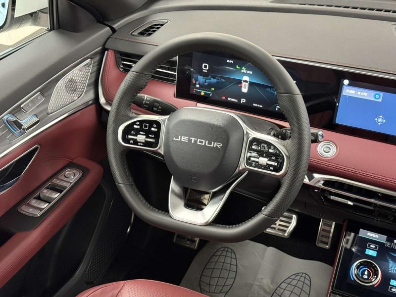 Jetour X70 PLUS I Рестайлинг Бензин 1.6 л. 190 л.с. робот передний
