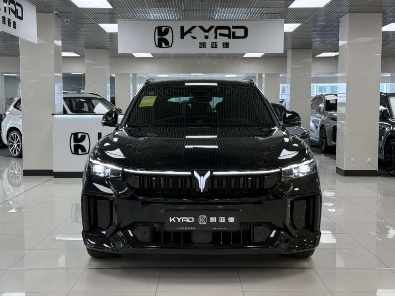 Voyah Free I Рестайлинг Гибрид 1.5 л. 490 л.с. автомат полный