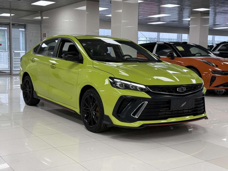 Geely Binyue I Рестайлинг Бензин 1.5 л. 177 л.с. робот передний