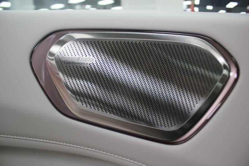 Lynk & Co 900 Поколение 1 2.0h 734 л.с