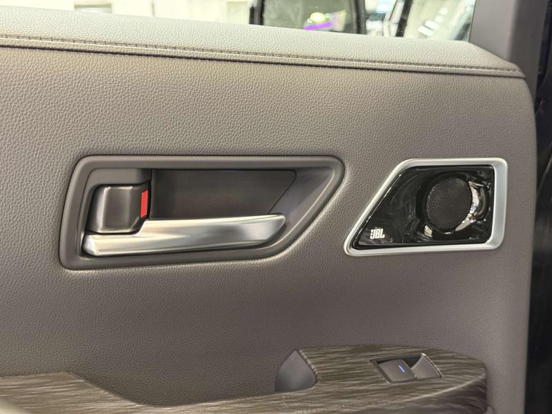 Toyota Land Cruiser 300 Series Дизель 3.3 л. 299 л.с. автомат полный