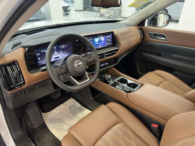 Nissan Pathfinder V (China Market) Бензин 2 л. 252 л.с. автомат полный