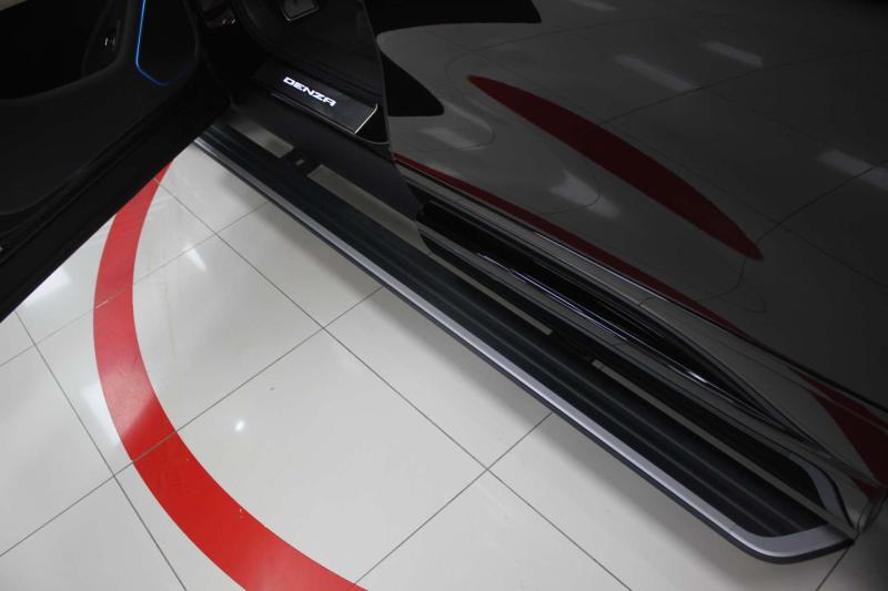 Denza N9 1 поколение 2.0 л. 925 л.с. (680 кВт) 