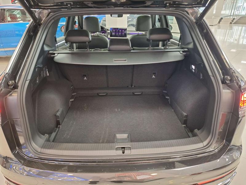 Volkswagen Tayron I Рестайлинг Бензин 2 л. 220 л.с. робот полный