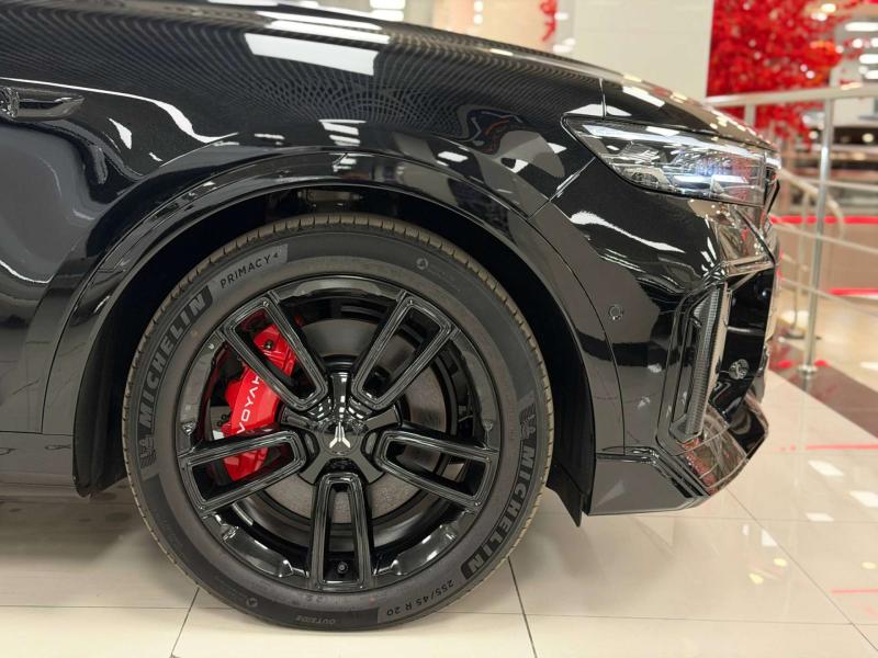 Voyah Free I Гибрид 1.5 л. 693 л.с. автомат полный