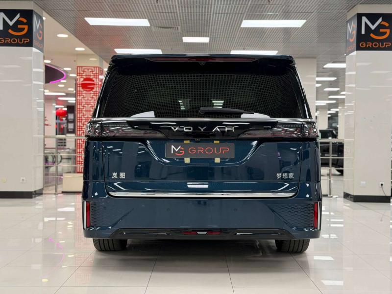 Voyah Dream  Гибрид 1.5 л. 394 л.с. автомат полный