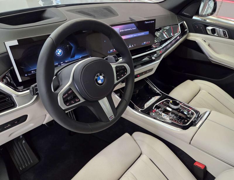 BMW X5 IV (G05/G18) Рестайлинг Дизель 3 л. 352 л.с. автомат полный