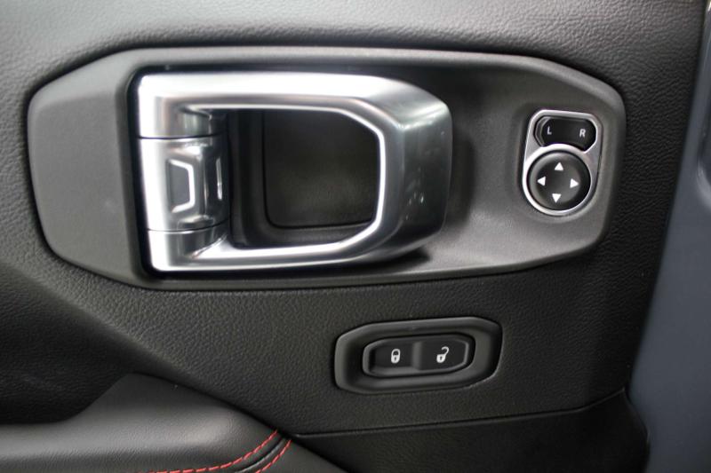 Jeep Wrangler IV (JL) Рестайлинг Бензин 2 л. 272 л.с. автомат полный