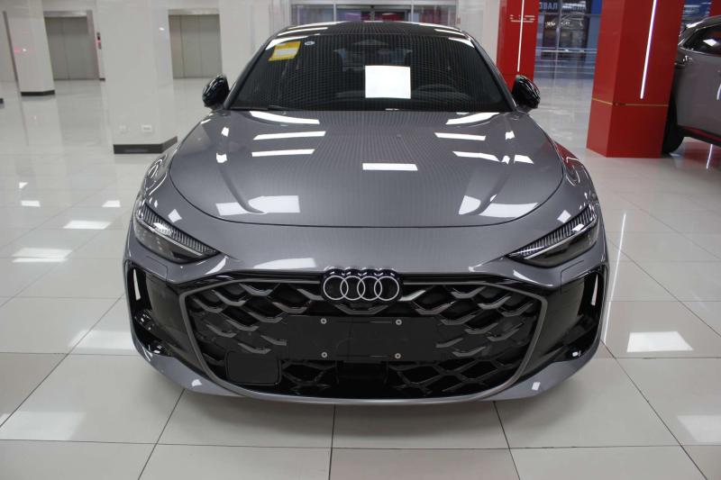 Audi A5 III (B10) Бензин 2 л. 204 л.с. робот полный