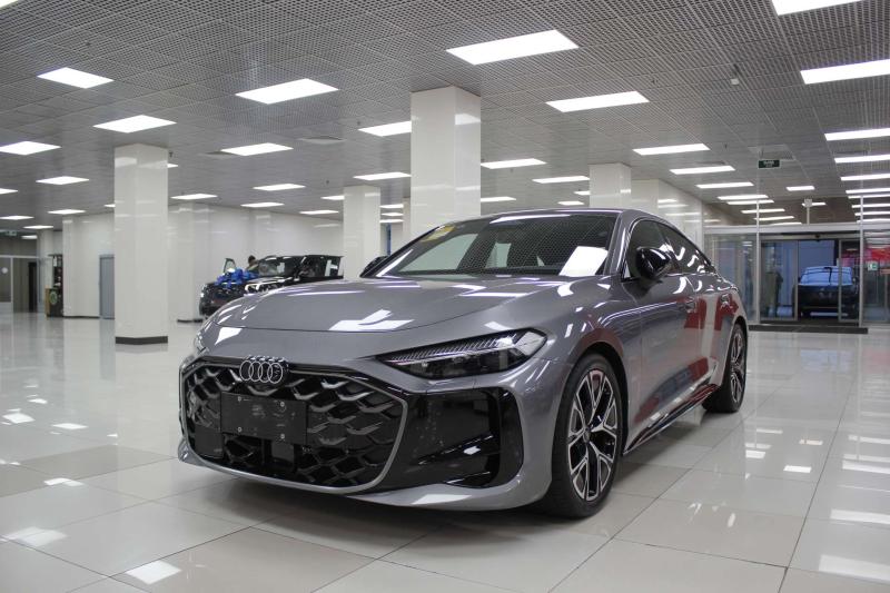 Audi A5 III (B10) Бензин 2 л. 204 л.с. робот полный