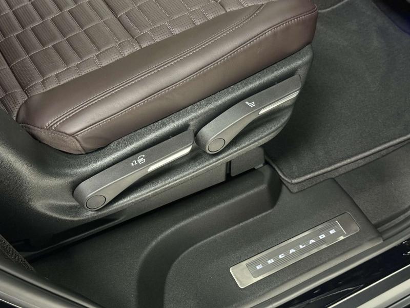 Cadillac Escalade V Рестайлинг Бензин 6.2 л. 420 л.с. автомат полный