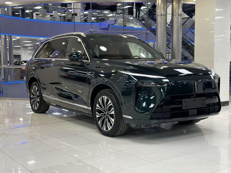 Wey Lanshan (Blue Mountain)  Гибрид 1.5 л. 517 л.с. автомат полный