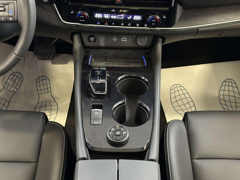 Nissan X-Trail III Рестайлинг Гибрид 2 л. 147 л.с. вариатор полный