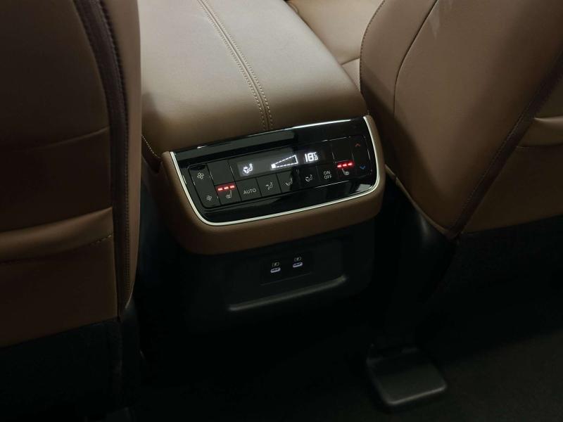 Nissan Pathfinder V (China Market) Бензин 2 л. 252 л.с. автомат полный