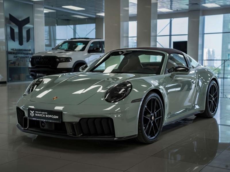 Porsche 911 VIII (992) Рестайлинг Гибрид 3.6 л. 541 л.с. робот полный