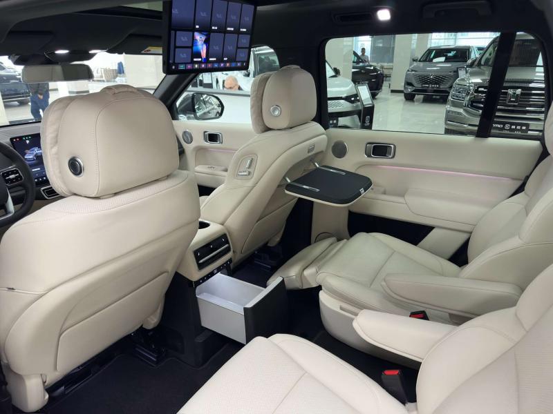 LiXiang L9 I Рестайлинг Гибрид 1.5 л. 449 л.с. автомат полный