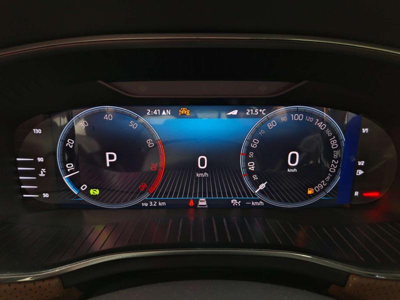 Skoda Kodiaq I Рестайлинг Бензин 2 л. 220 л.с. робот полный