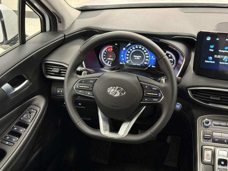 Hyundai Santa Fe 4 поколение [рестайлинг] 3.5 AT 4WD (249 л.с.)