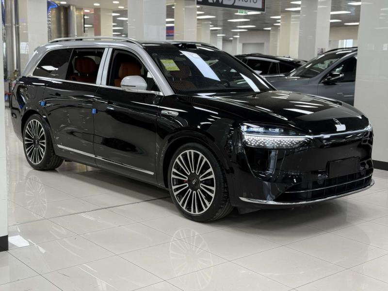 Aito M9  Гибрид 1.5 л. 496 л.с. автомат полный