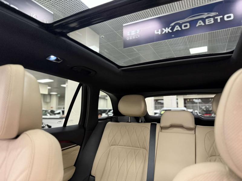 Geely Monjaro 1 поколение [2 рестайлинг] 2.0 AT (265 л.с.)