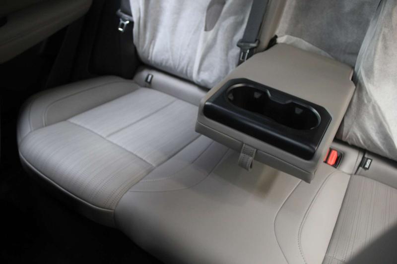 Geely Atlas Pro  Бензин 1.5 л. 177 л.с. автомат передний