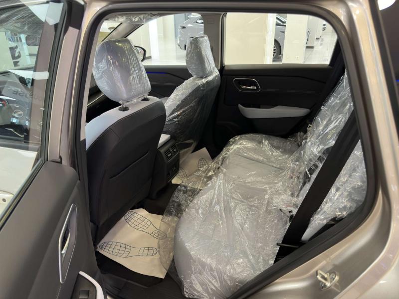 Nissan X-Trail III Рестайлинг Гибрид 2 л. 147 л.с. вариатор полный