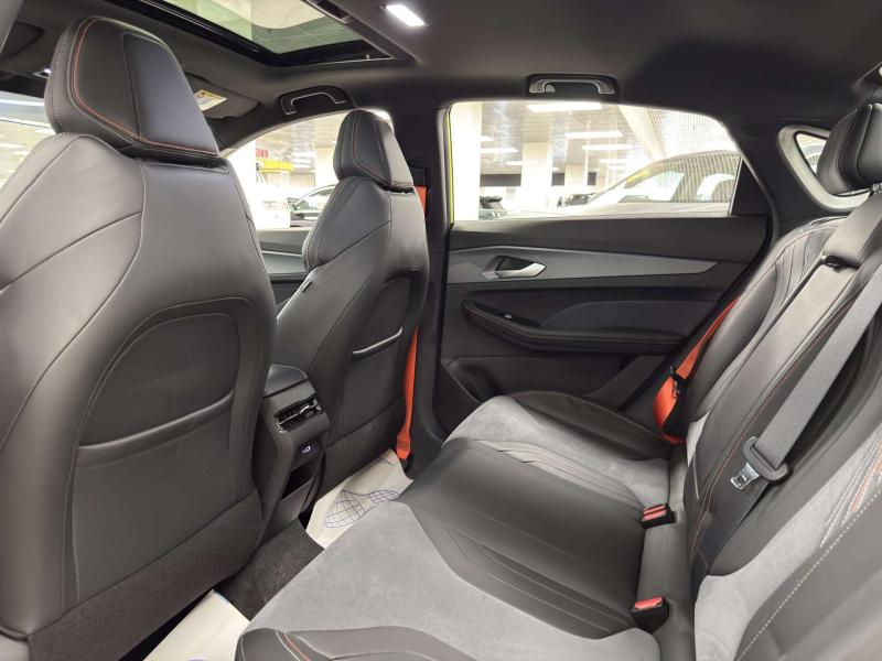 Geely Binyue I Рестайлинг Бензин 1.5 л. 177 л.с. робот передний