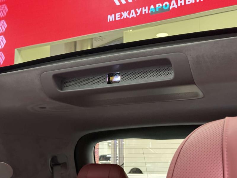 Aito M8 1 поколение 1.5h AT 533 л.с. (392 кВт) 