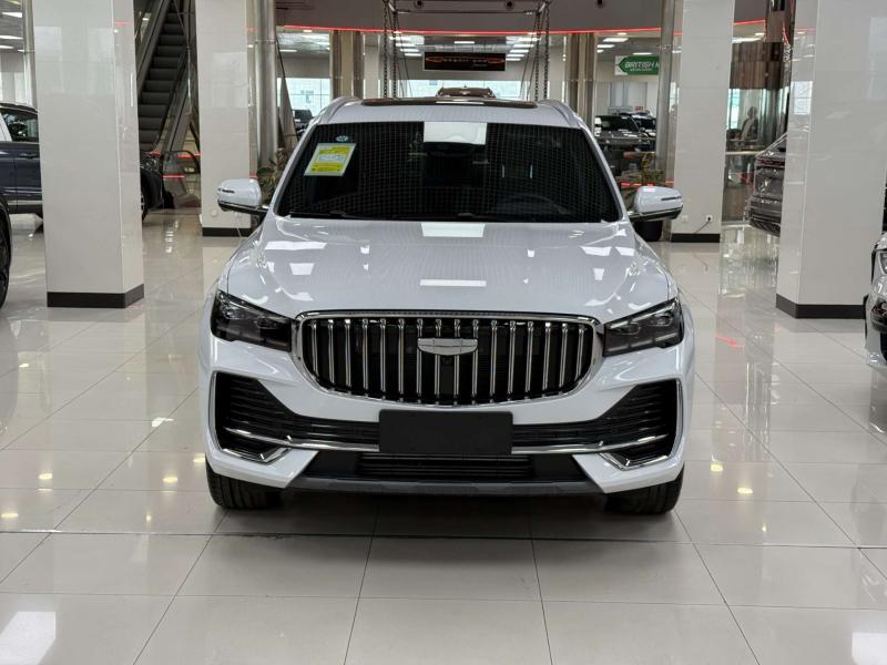 Geely Monjaro  Бензин 2 л. 238 л.с. автомат полный