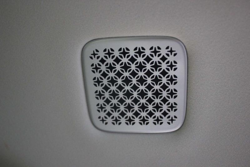 Denza N9 1 поколение 2.0 л. 925 л.с. (680 кВт) 