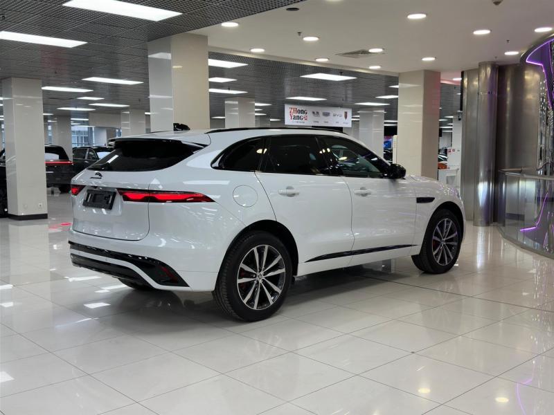 Jaguar F-Pace 1 поколение [рестайлинг] 2.0 л  4WD АКПП (249 л.с.)