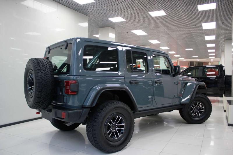 Jeep Wrangler IV (JL) Рестайлинг Бензин 2 л. 272 л.с. автомат полный