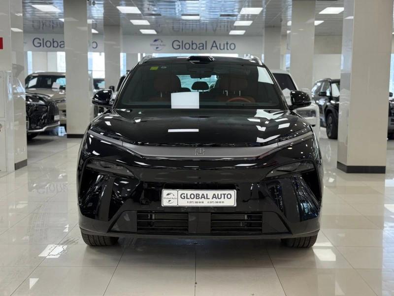 BYD Tang L 1 поколение 1.5 л, 700 л.с., гибрид