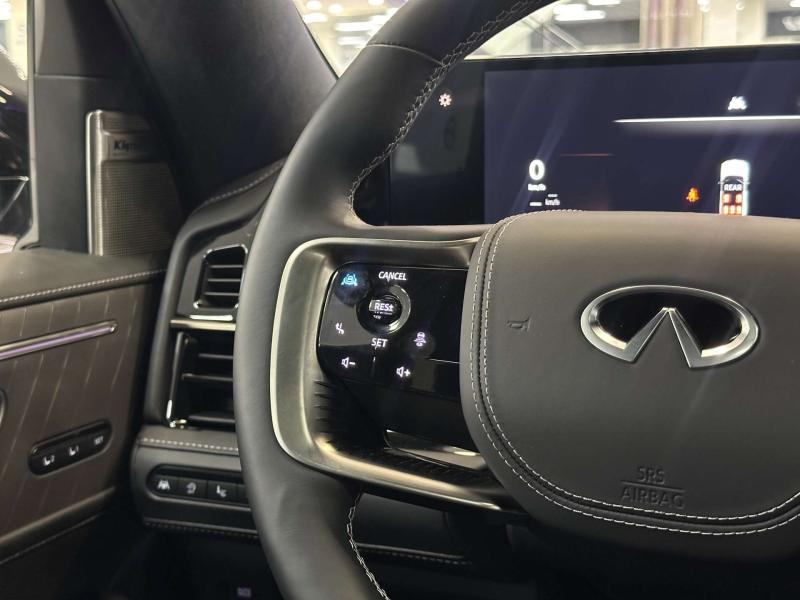 Infiniti QX80 2 поколение 3.5 AT 4WD (450 л.с.)