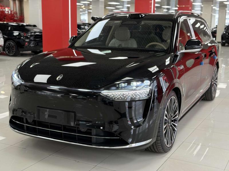 Aito M9  Гибрид 1.5 л. 496 л.с. автомат полный