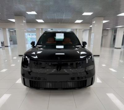 Lynk & Co 900