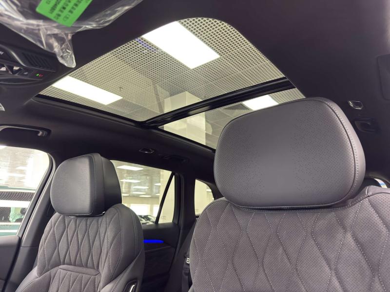 Geely Monjaro  Бензин 2 л. 238 л.с. автомат полный