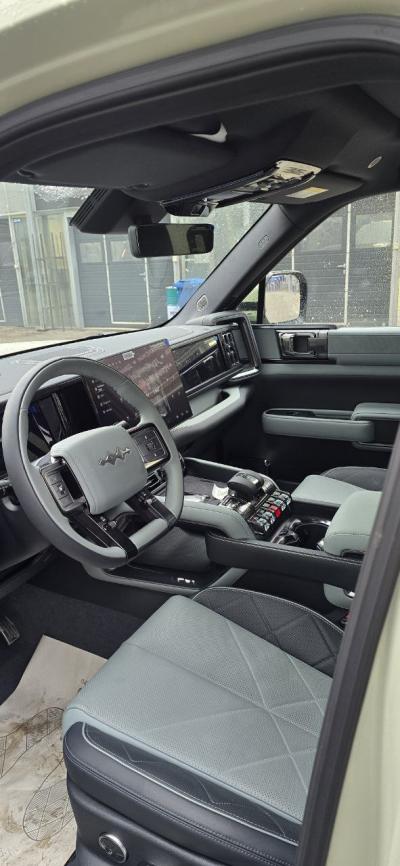 BYD FangChengBao Leopard 5