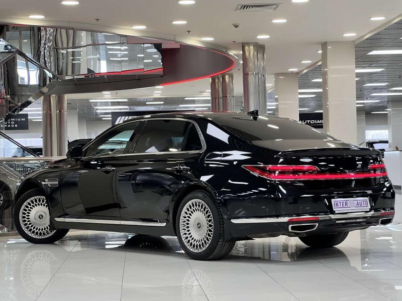 Genesis G90 I Рестайлинг Бензин 3.8 л. 309 л.с. автомат полный