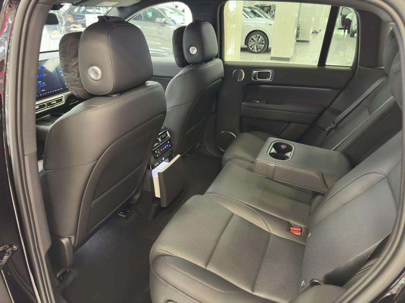 LiXiang L6  Гибрид 1.5 л. 408 л.с. автомат полный