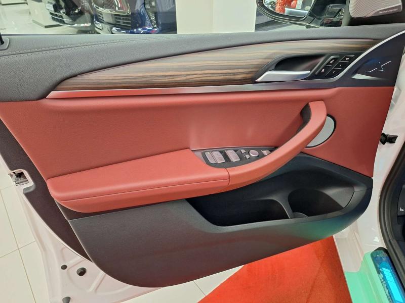 BMW X3 IV (G45) Бензин 2 л. 190 л.с. автомат полный