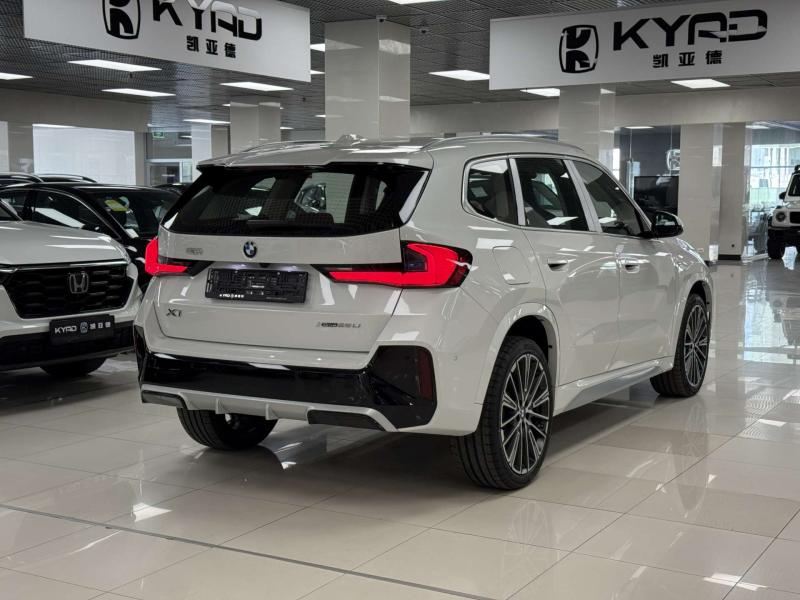 BMW X1 3 поколение (U11/U12) 2.0 AMT (204 л.с.)