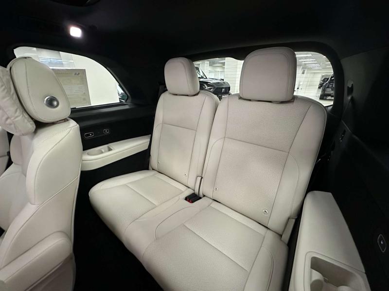 LiXiang L9 I Рестайлинг Гибрид 1.5 л. 449 л.с. автомат полный