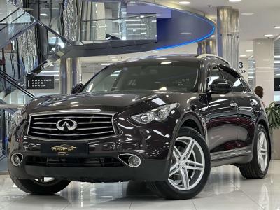 Infiniti QX70