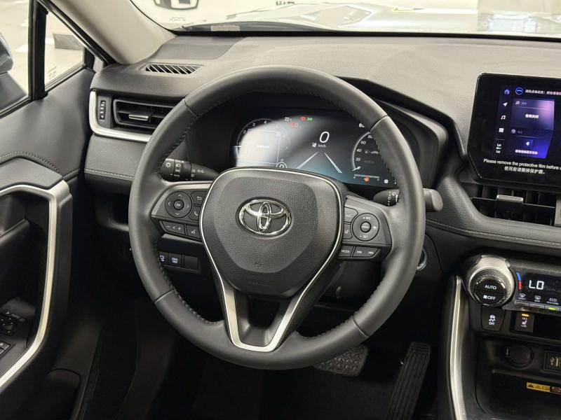 Toyota RAV4 5 поколение (XA50) 2.0 CVT 4WD (171 л.с.)