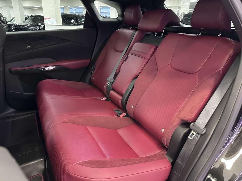 Lexus RX V Бензин 2.4 л. 279 л.с. автомат полный