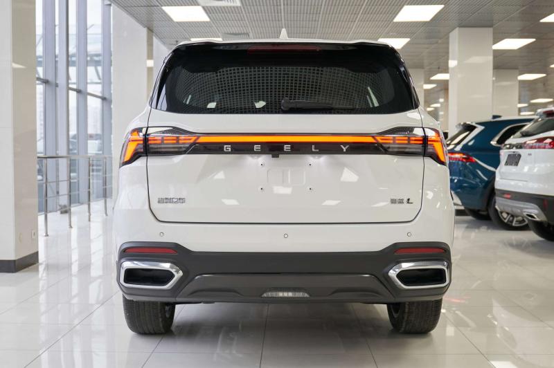 Geely Okavango 1 поколение 2.0 AMT (218 л.с.)