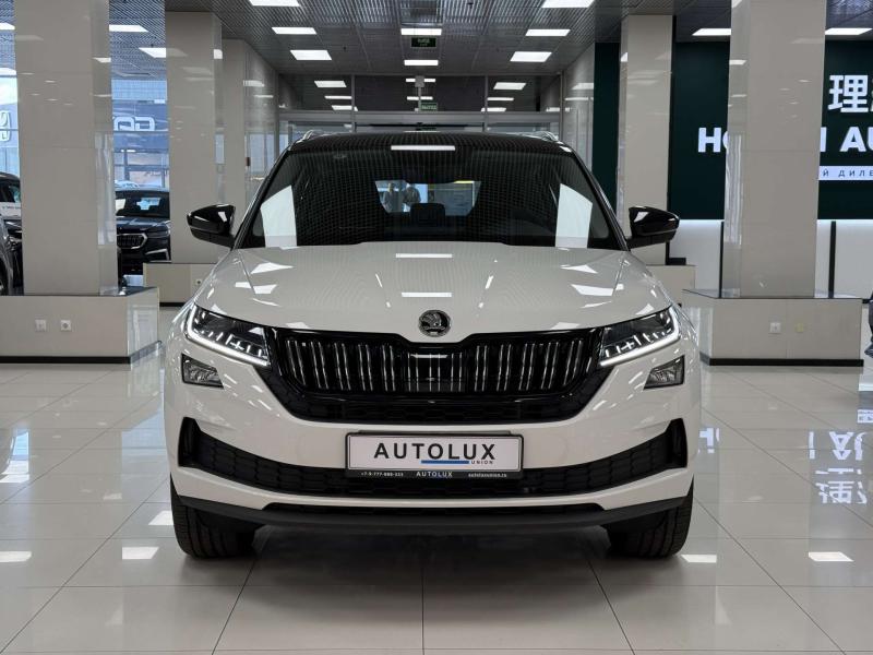 Skoda Kodiaq II Бензин 2 л. 204 л.с. робот полный